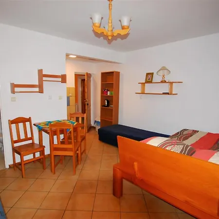 民宿 Z Widokiem Na Morze 亚斯塔尔尼亚